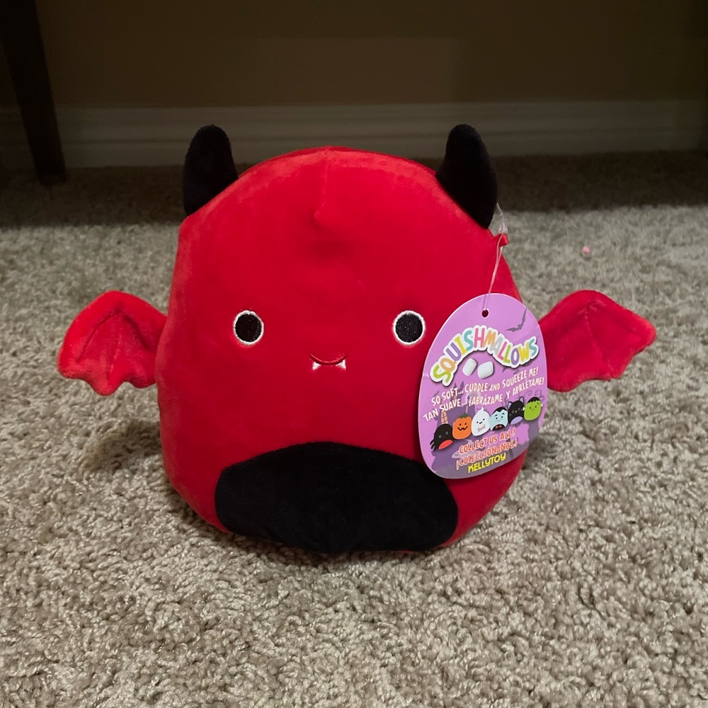 OG 7” dante the devil squishmallow